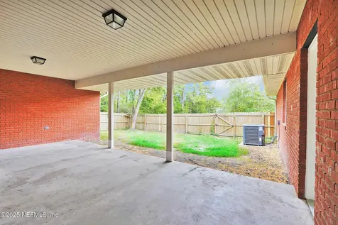 2655 Crenshaw Lane Hilliard FL 32046