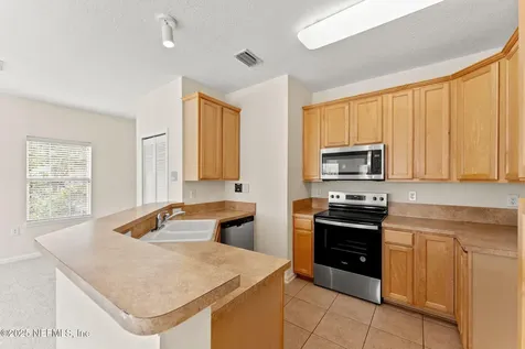 7151 Deerfoot Point Circle Jacksonville FL 32256