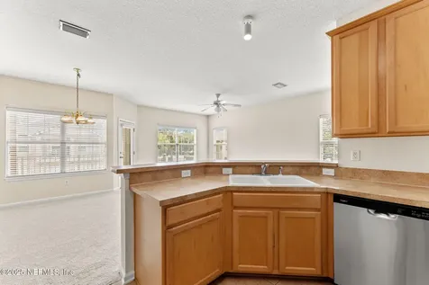 7151 Deerfoot Point Circle Jacksonville FL 32256