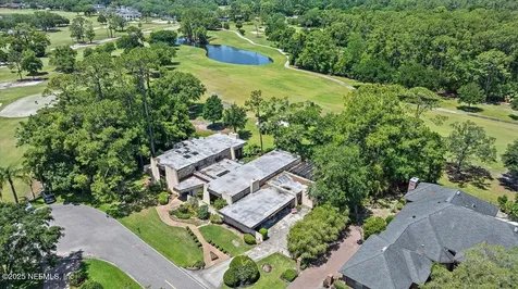 7868 Woodsdale Lane Jacksonville FL 32256
