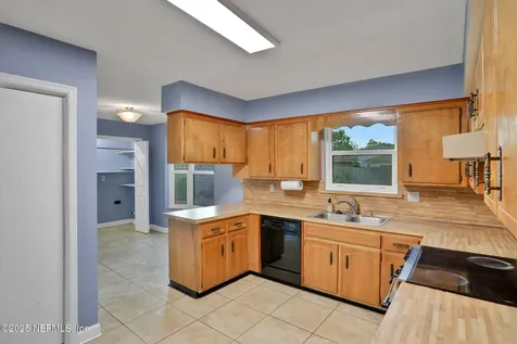 2012 Sussex Drive S Orange Park FL 32073