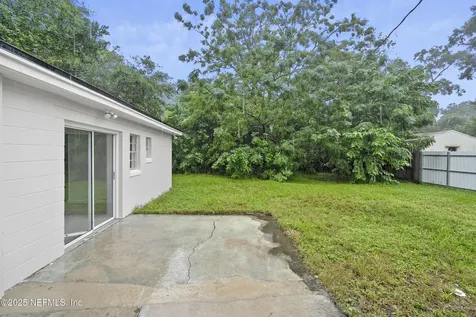 7151 King Arthur Road N Jacksonville FL 32211