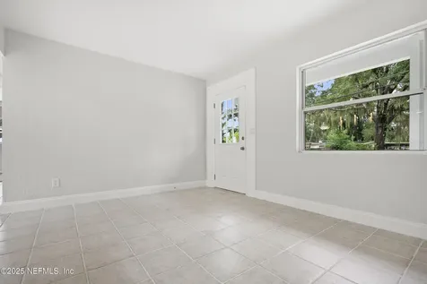 7151 King Arthur Road N Jacksonville FL 32211