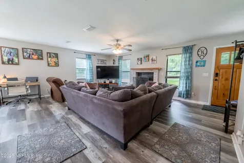5715 NW 203rd Street Starke FL 32091
