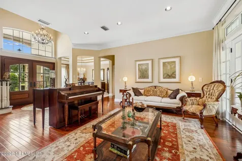 10014 Vineyard Lake Road E Jacksonville FL 32256