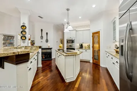 10014 Vineyard Lake Road E Jacksonville FL 32256