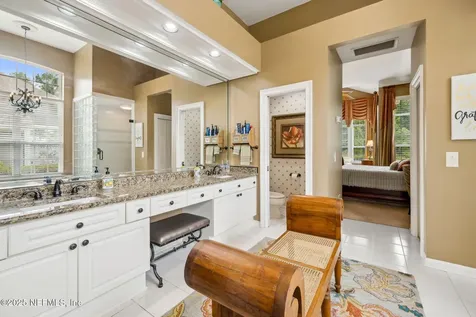 10014 Vineyard Lake Road E Jacksonville FL 32256