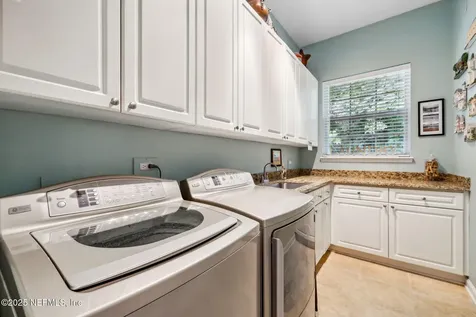 10014 Vineyard Lake Road E Jacksonville FL 32256