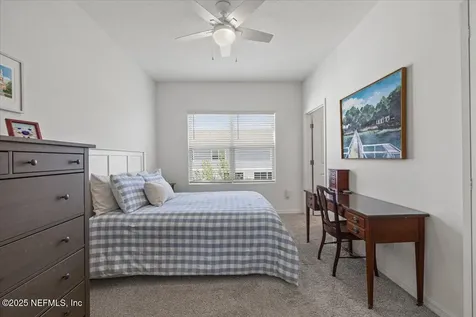 325 Annies Place Jacksonville FL 32218