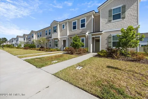 325 Annies Place Jacksonville FL 32218