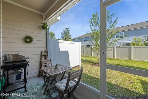 325 Annies Place Jacksonville FL 32218