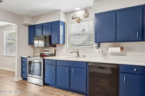 1469 Classic Oak Road W Jacksonville FL 32225