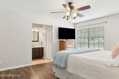 1469 Classic Oak Road W Jacksonville FL 32225