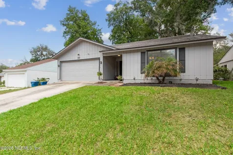 1469 Classic Oak Road W Jacksonville FL 32225