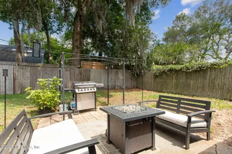 1469 Classic Oak Road W Jacksonville FL 32225
