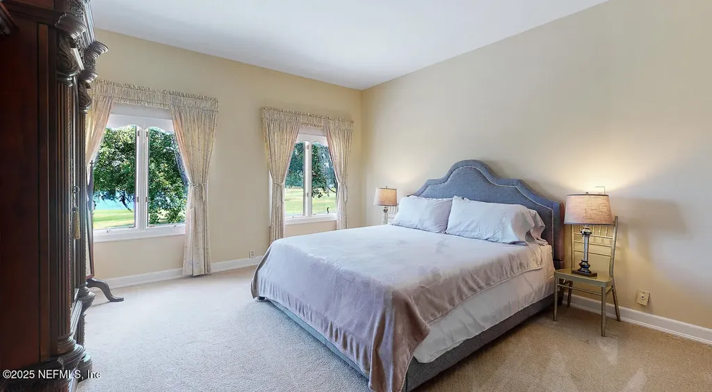 7987 Hollyridge Road Jacksonville FL 32256