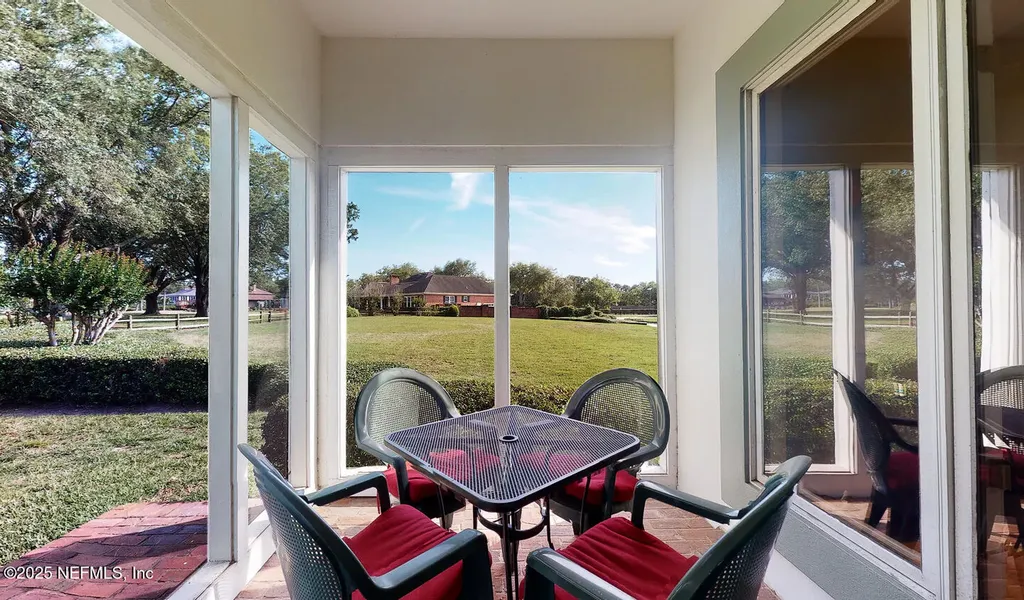 7987 Hollyridge Road Jacksonville FL 32256