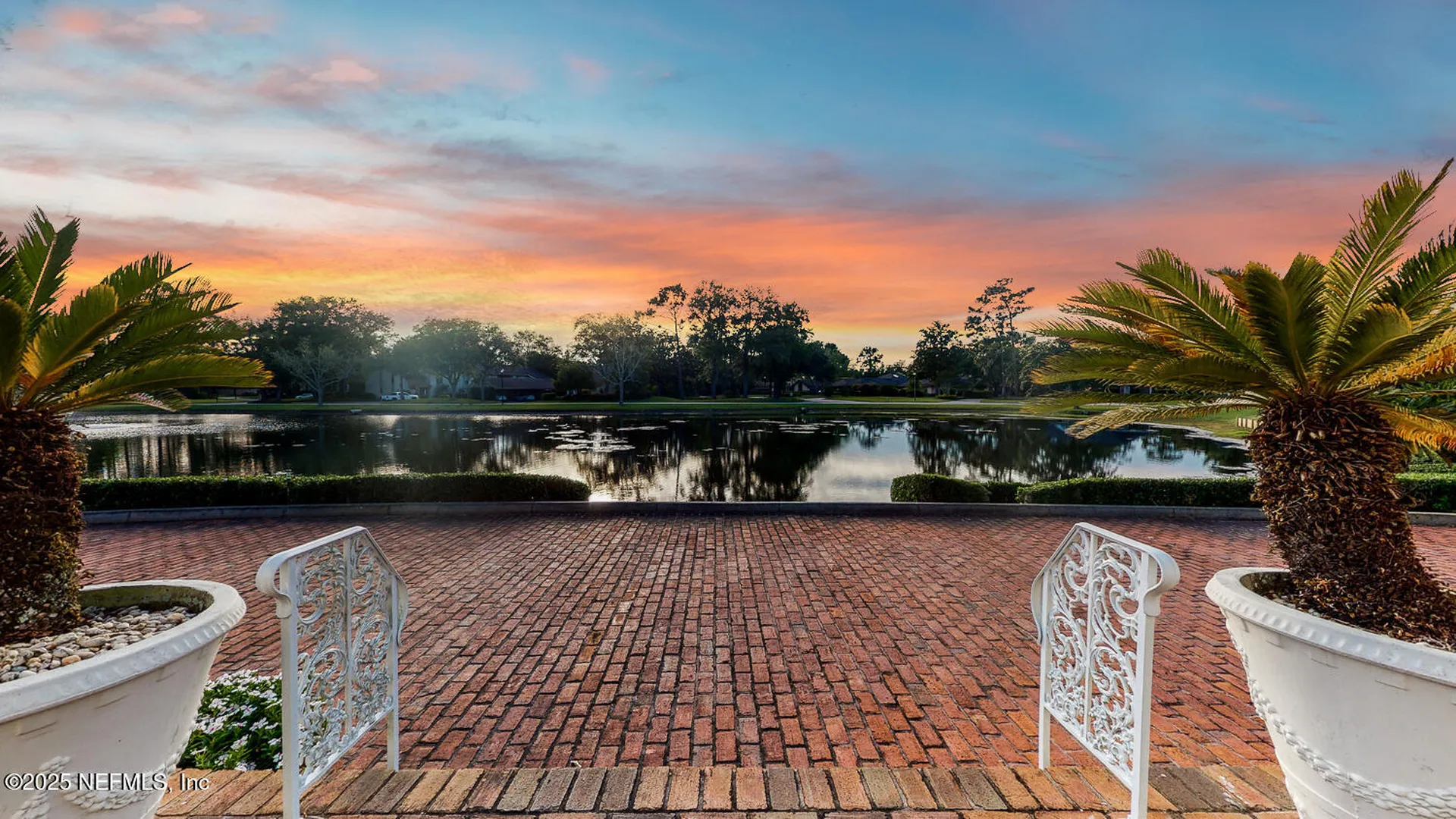 7987 Hollyridge Road Jacksonville FL 32256