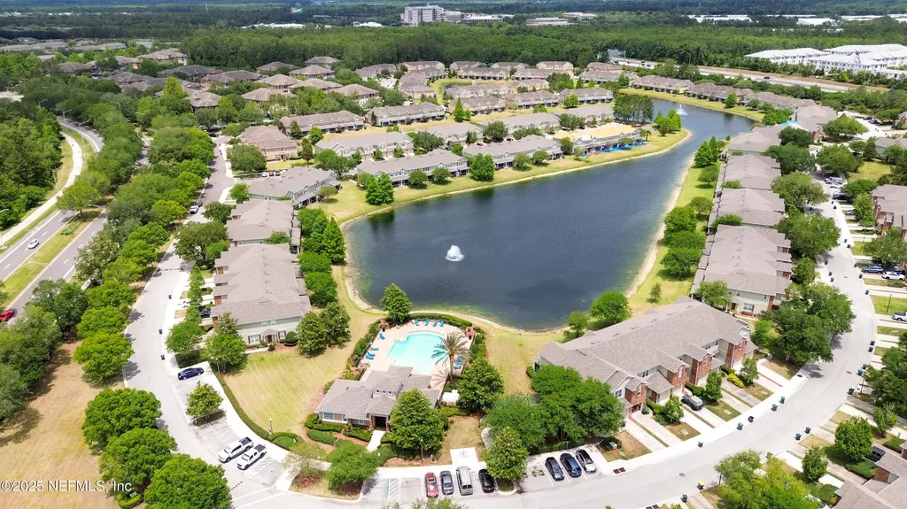 6935 Woody Vine Drive Jacksonville FL 32258