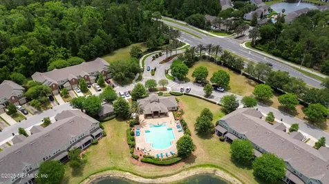 6935 Woody Vine Drive Jacksonville FL 32258