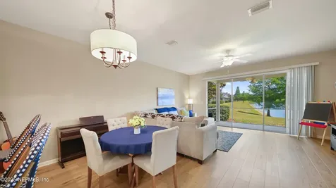 6935 Woody Vine Drive Jacksonville FL 32258