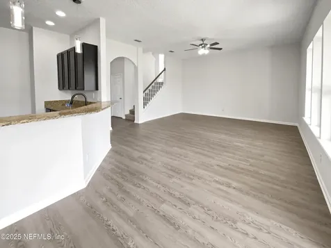 9141 Prosperity Lake Drive Jacksonville FL 32244