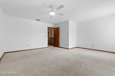 3951 Laurelwood Drive Jacksonville FL 32257