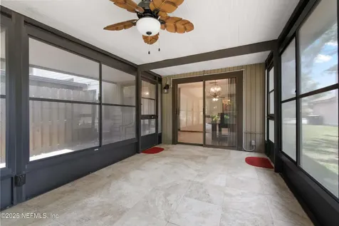 3951 Laurelwood Drive Jacksonville FL 32257
