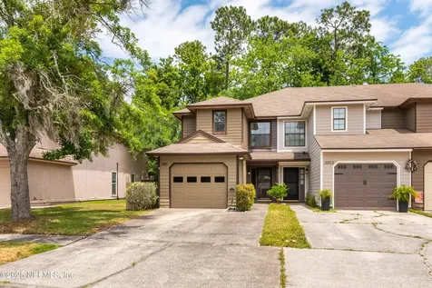 3951 Laurelwood Drive Jacksonville FL 32257