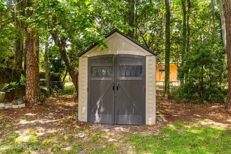 3951 Laurelwood Drive Jacksonville FL 32257