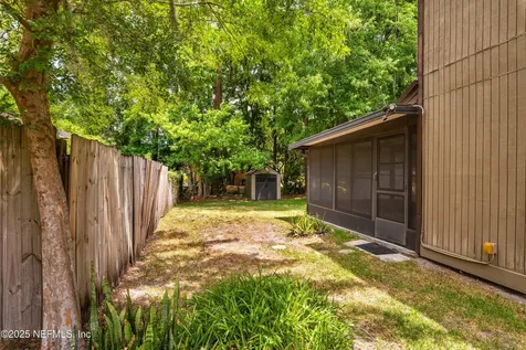 3951 Laurelwood Drive Jacksonville FL 32257