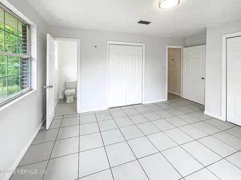 9507 Harriet Avenue Jacksonville FL 32208