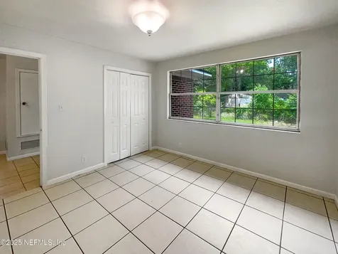 9507 Harriet Avenue Jacksonville FL 32208
