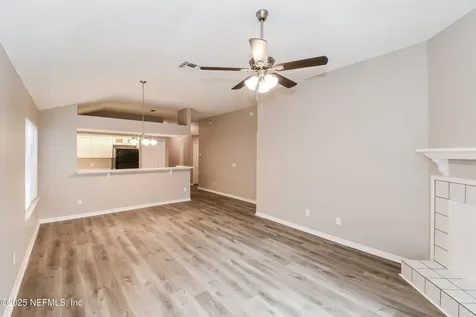 7709 Mystic Point Court W Jacksonville FL 32277