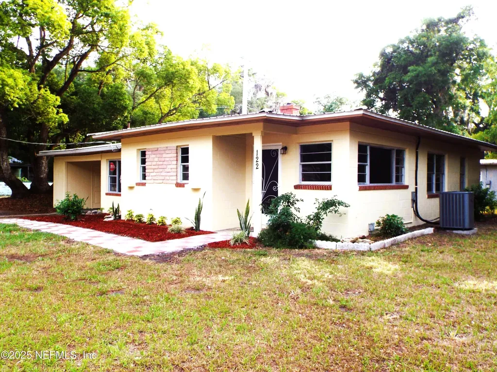 122 Husson Avenue Palatka FL 32177