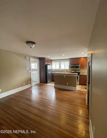 2741 Oak Street Jacksonville FL 32205