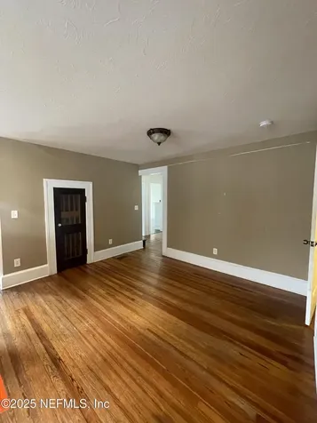 2741 Oak Street Jacksonville FL 32205