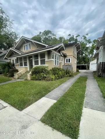 2741 Oak Street Jacksonville FL 32205