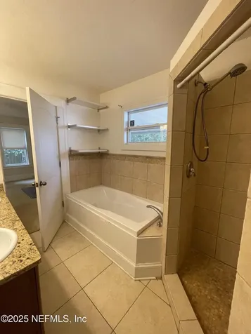 2741 Oak Street Jacksonville FL 32205