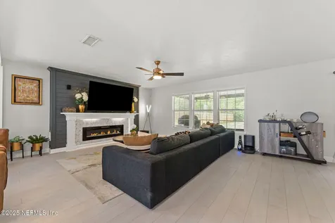 75309 Ravenwood Drive Yulee FL 32097