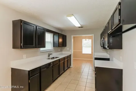 5015 Tan Street Jacksonville FL 32258