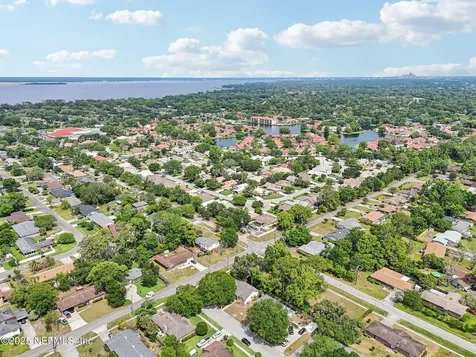 4301 Spoon Hollow Lane Jacksonville FL 32217