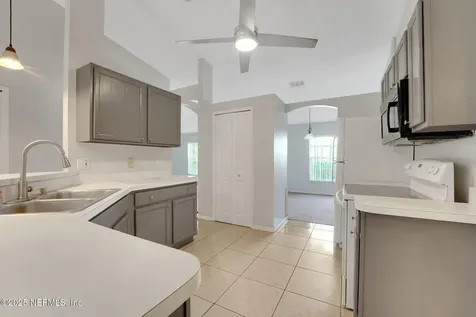881 Westline Avenue Deltona FL 32725