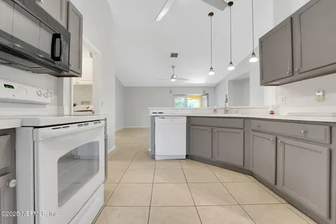881 Westline Avenue Deltona FL 32725