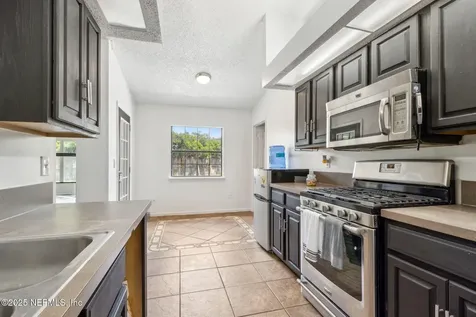 1668 Tutbury Court Jacksonville FL 32246