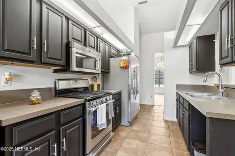 1668 Tutbury Court Jacksonville FL 32246