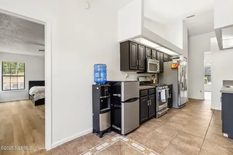 1668 Tutbury Court Jacksonville FL 32246