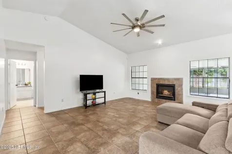 1668 Tutbury Court Jacksonville FL 32246