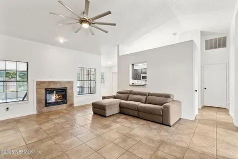 1668 Tutbury Court Jacksonville FL 32246