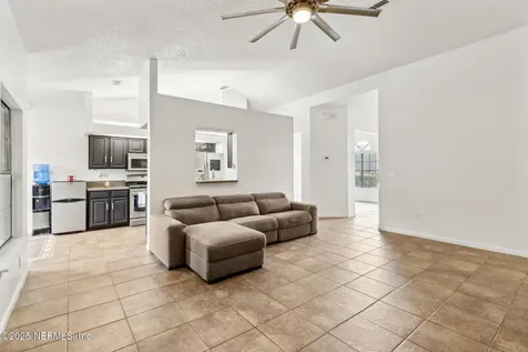 1668 Tutbury Court Jacksonville FL 32246